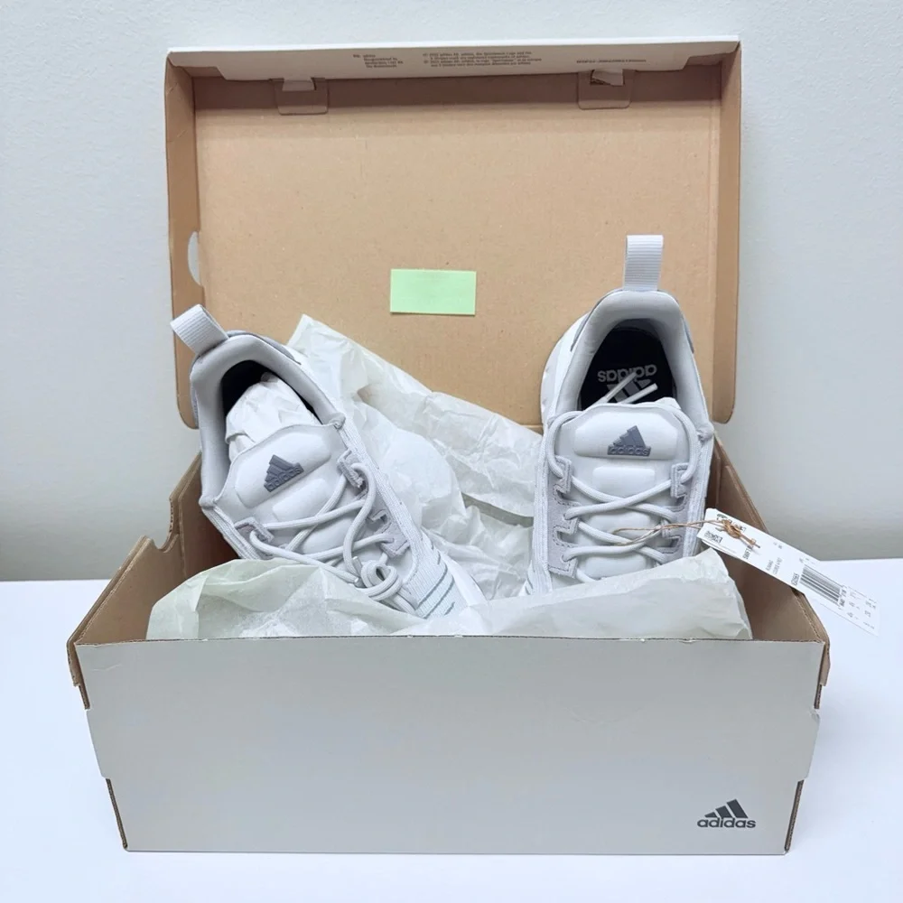 New Adidas Swift Run Women's Shoes, US 6 / Dash Grey/Dash Grey/ Magic Grey